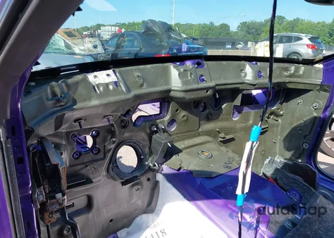 2016 Dodge Challenger Srt Hellcat z USA, uszkodzony, nr VIN 2C3CDZC97GH142758